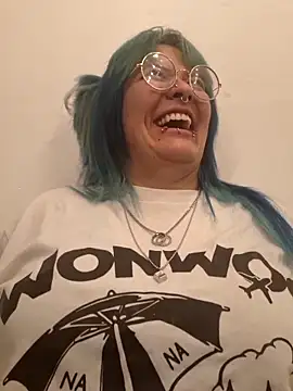 lucky-leah online show from March 2026 03:34:02 AM