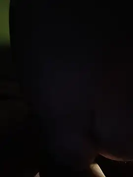 Snapshot of niesmialy39oon chatting on November 2025 05:33:02 PM niesmialy39oon online show from November 2025 05:33:02 PM