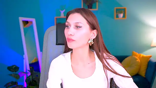 MollyPerry online show from February 2025 04:31:01 PM