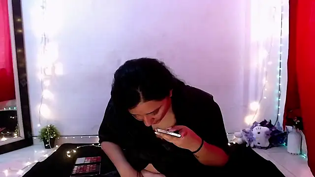 LuciaTomson online show from March 2026 04:24:02 PM