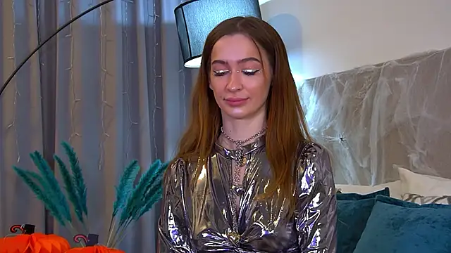 Snapshot of MarieKarma chatting on October 2025 06:19:01 PM MarieKarma online show from October 2025 06:19:01 PM