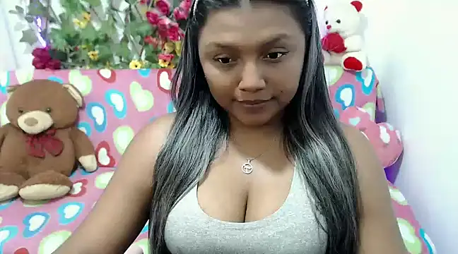 Snapshot of sexysusan4you chatting on December 2024 07:22:01 PM sexysusan4you online show from December 2024 07:22:01 PM