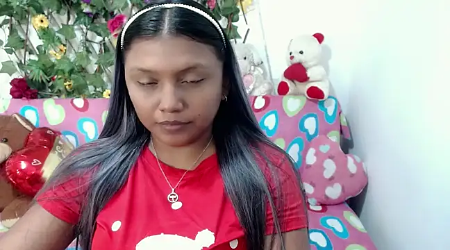 Snapshot of sexysusan4you chatting on December 2024 06:35:02 PM sexysusan4you online show from December 2024 06:35:02 PM