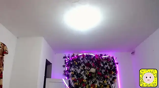 Snapshot of sexysusan4you chatting on March 2025 09:54:02 PM sexysusan4you online show from March 2025 09:54:02 PM