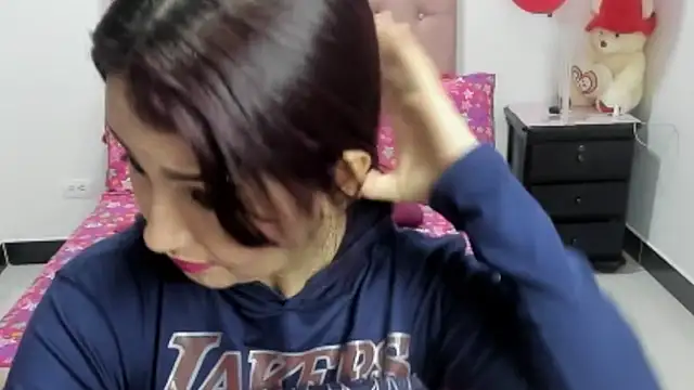 Karoline Moore online show from February 2025 04:37:02 PM