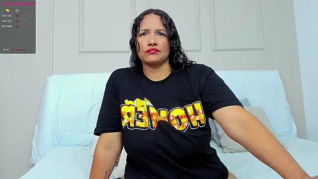 Snapshot of Sussanewolf chatting on December 2024 07:03:02 PM Sussanewolf online show from December 2024 07:03:02 PM