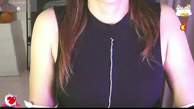 Snapshot of _Blue_Ruubyy_ chatting on July 2026 03:18:01 PM Blue Ruubyy online show from July 2026 03:18:01 PM