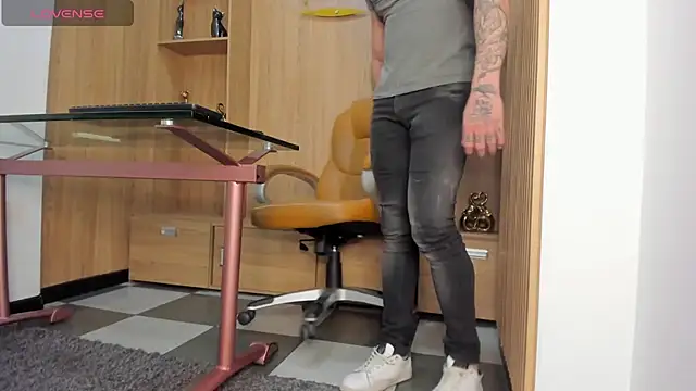 George Diesell online show from January 2025 08:25:01 PM