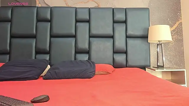 George Diesell online show from December 2025 08:17:01 PM