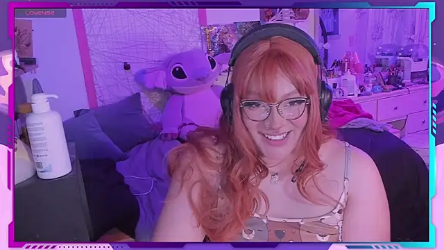 Snapshot of MegariaB chatting on January 2025 04:22:02 AM MegariaB online show from January 2025 04:22:02 AM