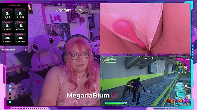 Snapshot of MegariaB chatting on February 2025 07:07:02 AM MegariaB online show from February 2025 07:07:02 AM