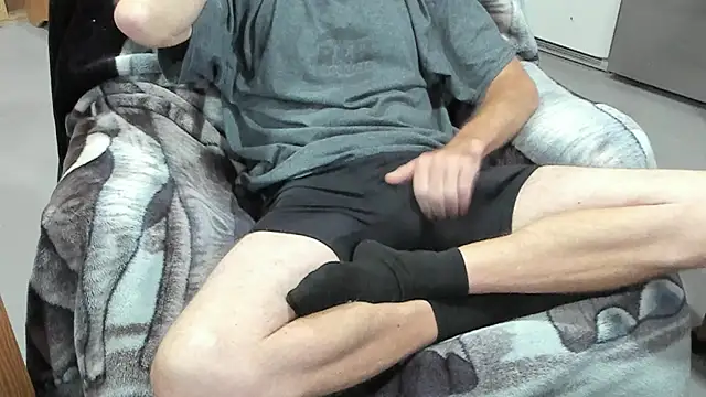 froy4986 online show from October 2025 12:27:01 PM