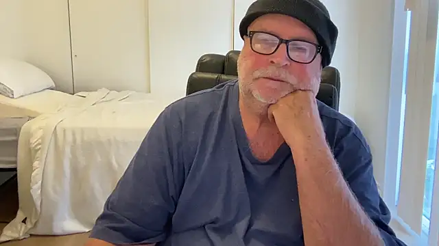 Drummajor online show from March 2025 06:22:02 PM