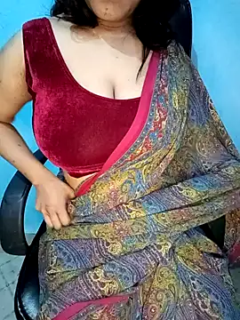 Snapshot of Dayna-36 chatting on March 2025 08:37:02 PM Dayna-36 online show from March 2025 08:37:02 PM