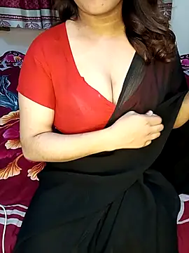 Snapshot of Dayna-36 chatting on October 2025 03:21:02 PM Dayna-36 online show from October 2025 03:21:02 PM