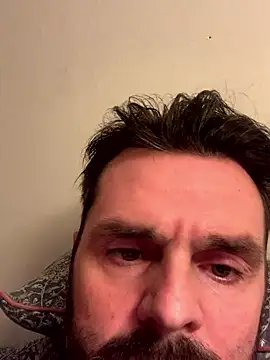 Snapshot of TB1977DK chatting on January 2026 12:03:02 AM TB1977DK online show from January 2026 12:03:02 AM