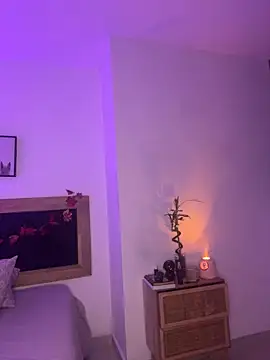 Snapshot of Susi_bell chatting on January 2025 01:27:01 AM Susi bell online show from January 2025 01:27:01 AM