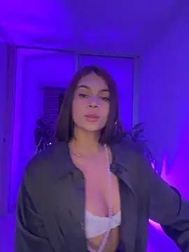 Snapshot of Susi_bell chatting on January 2025 11:47:01 PM Susi bell online show from January 2025 11:47:01 PM