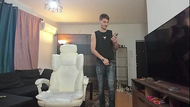 Snapshot of Jimmymorello chatting on December 2024 09:17:01 PM Jimmymorello online show from December 2024 09:17:01 PM