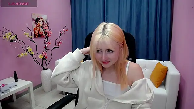 Snapshot of Tweet88 chatting on December 2024 12:02:02 AM Tweet88 online show from December 2024 12:02:02 AM