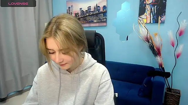 Snapshot of Tweet88 chatting on February 2025 10:26:02 AM Tweet88 online show from February 2025 10:26:02 AM