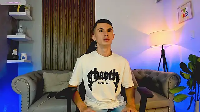 Snapshot of Jotastevensxx chatting on November 2025 07:13:01 PM Jotastevensxx online show from November 2025 07:13:01 PM