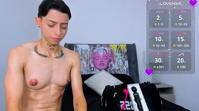 AmberAdams  online show from December 2024 02:44:01 PM