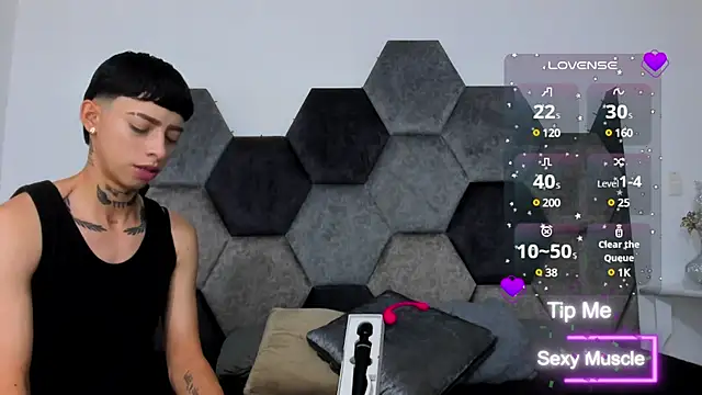 AmberAdams  online show from March 2025 02:04:02 PM