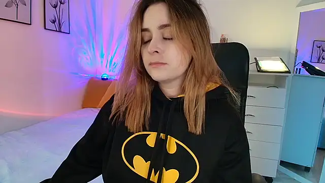 miss seline online show from March 2025 08:59:01 PM