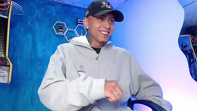 Liam lee online show from January 2025 01:03:01 PM