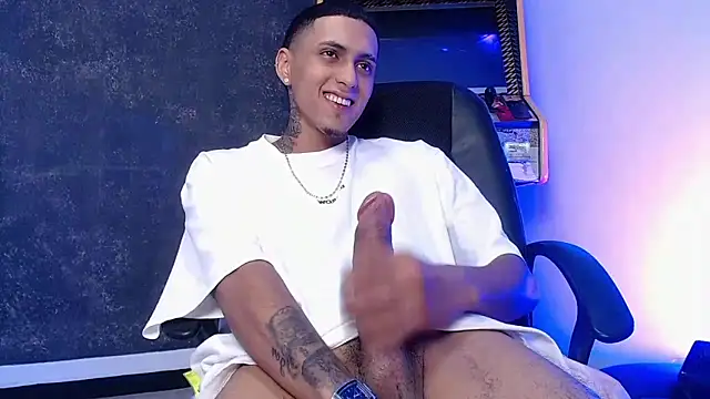 Liam lee online show from March 2025 04:22:02 PM