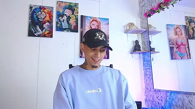 Liam lee online show from October 2025 01:52:01 PM