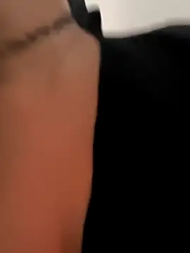 Snapshot of Francesca_ferrari chatting on September 2025 01:39:01 AM Francesca ferrari online show from September 2025 01:39:01 AM