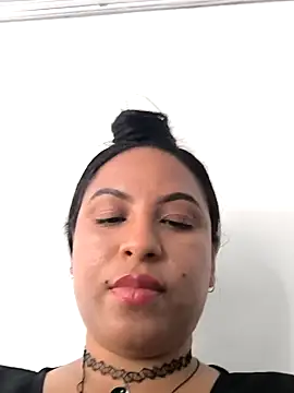 Snapshot of Francesca_ferrari chatting on December 2025 08:05:01 PM Francesca ferrari online show from December 2025 08:05:01 PM