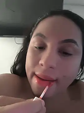 Snapshot of Francesca_ferrari chatting on July 2026 11:10:02 PM Francesca ferrari online show from July 2026 11:10:02 PM