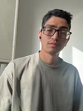 TylerWhite  online show from May 2026 04:12:02 PM
