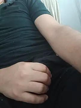 latino17 online show from November 2025 03:56:02 PM