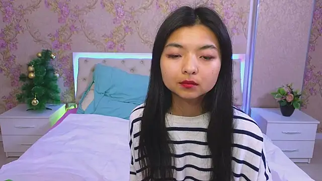 Shy Kira online show from January 2025 01:01:01 PM