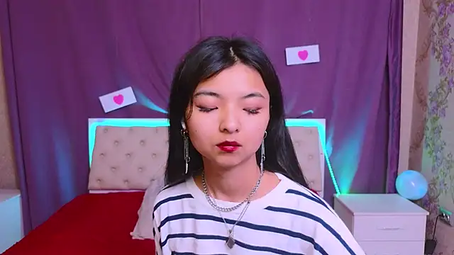 Shy Kira online show from February 2025 12:33:01 PM