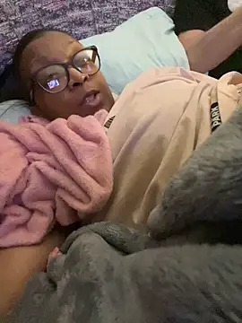 Snapshot of KLoveeee chatting on January 2025 08:41:02 AM KLoveeee online show from January 2025 08:41:02 AM