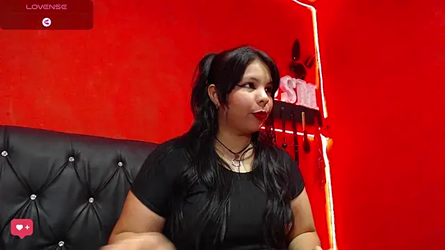 Snapshot of slave_latina7 chatting on December 2024 11:31:02 PM slave latina7 online show from December 2024 11:31:02 PM