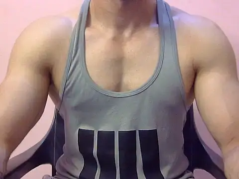 Snapshot of heman_2 chatting on June 2026 04:35:02 PM heman 2 online show from June 2026 04:35:02 PM