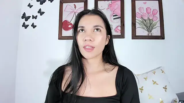 Emiily Parkerr online show from February 2026 01:04:02 AM