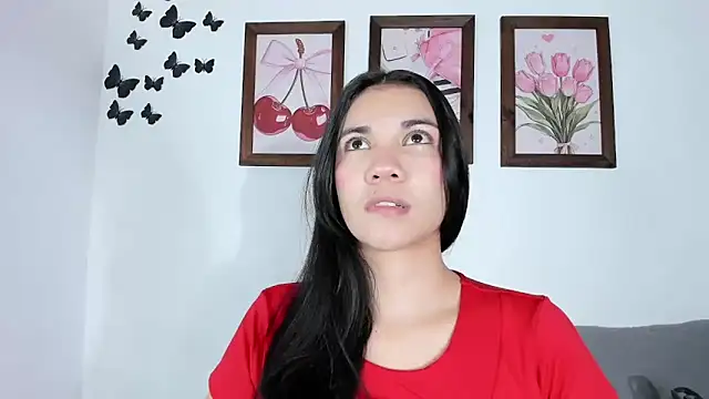 Emiily Parkerr online show from April 2026 11:09:01 PM