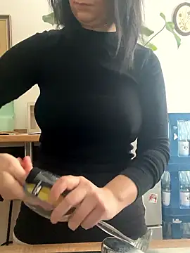 Off  Melonenmandy online show from January 2026 11:48:02 AM