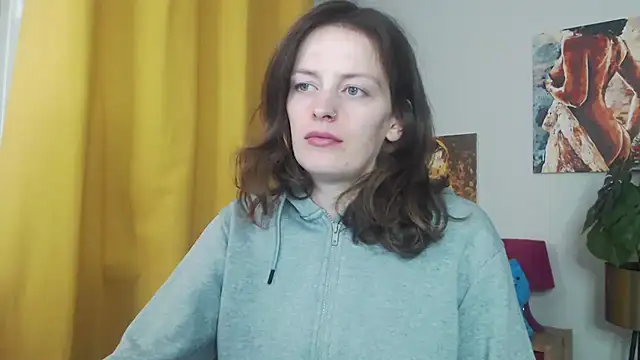 Snapshot of juicyNadine chatting on October 2025 05:44:02 AM juicyNadine online show from October 2025 05:44:02 AM