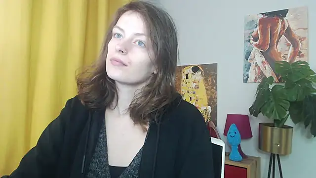 Snapshot of juicyNadine chatting on November 2025 05:50:02 AM juicyNadine online show from November 2025 05:50:02 AM