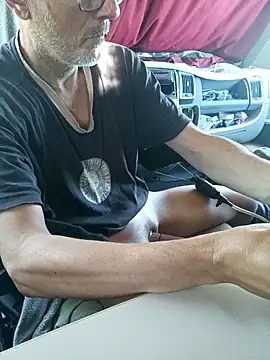 Snapshot of richa22cm chatting on September 2025 12:43:02 PM richa22cm online show from September 2025 12:43:02 PM