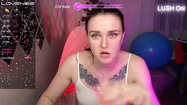 Snapshot of Bella__Swoon chatting on February 2025 01:08:02 PM Bella Swoon online show from February 2025 01:08:02 PM