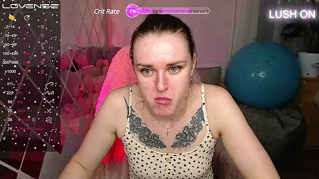 Snapshot of Bella__Swoon chatting on March 2025 01:56:02 PM Bella Swoon online show from March 2025 01:56:02 PM